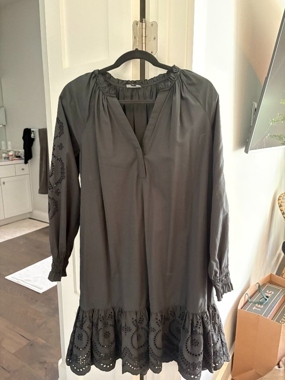 Rails Black Eyelet Mini Dress Ruffle Neck Balloon Sleeve Boho Tiered Hem XS